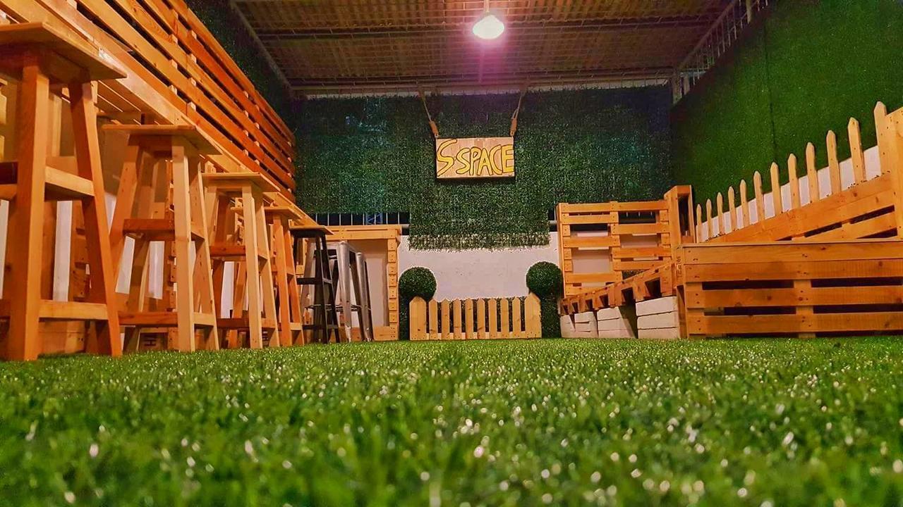 S-Space Hostel Chatuchak Bangkok Eksteriør bilde