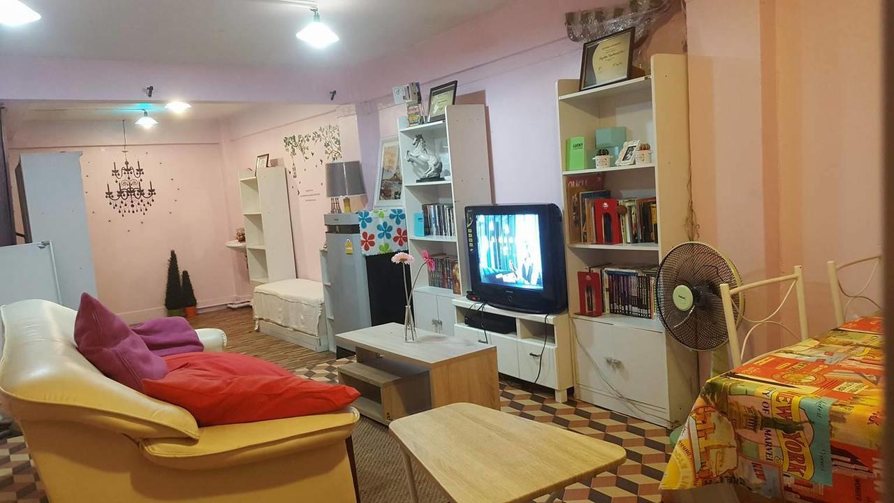 S-Space Hostel Chatuchak Bangkok Eksteriør bilde